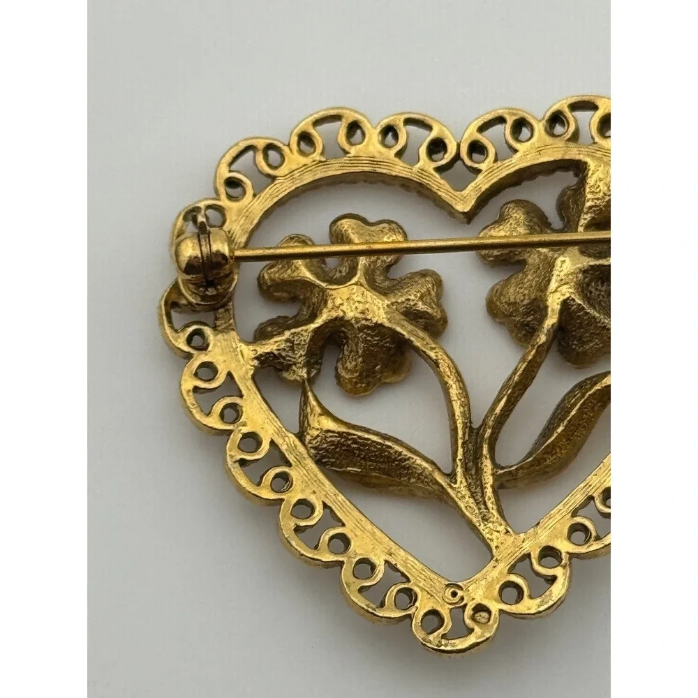Vintage Heart‎ Flower Brooch Faux Pearl Gold Tone Filigree Pin